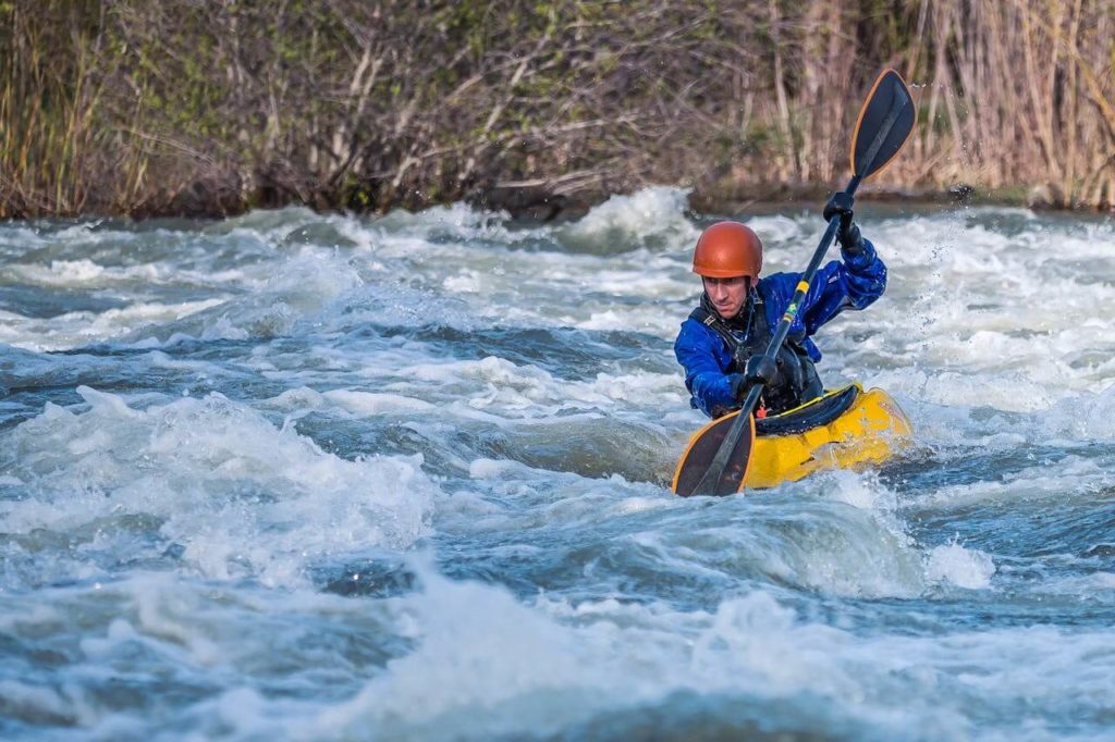 kayaking safety tips